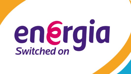 The energia logo edges in orange and blue