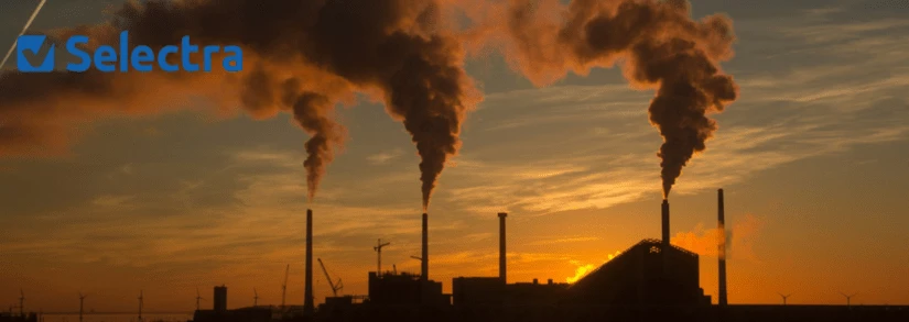 Power plant emitting fumes